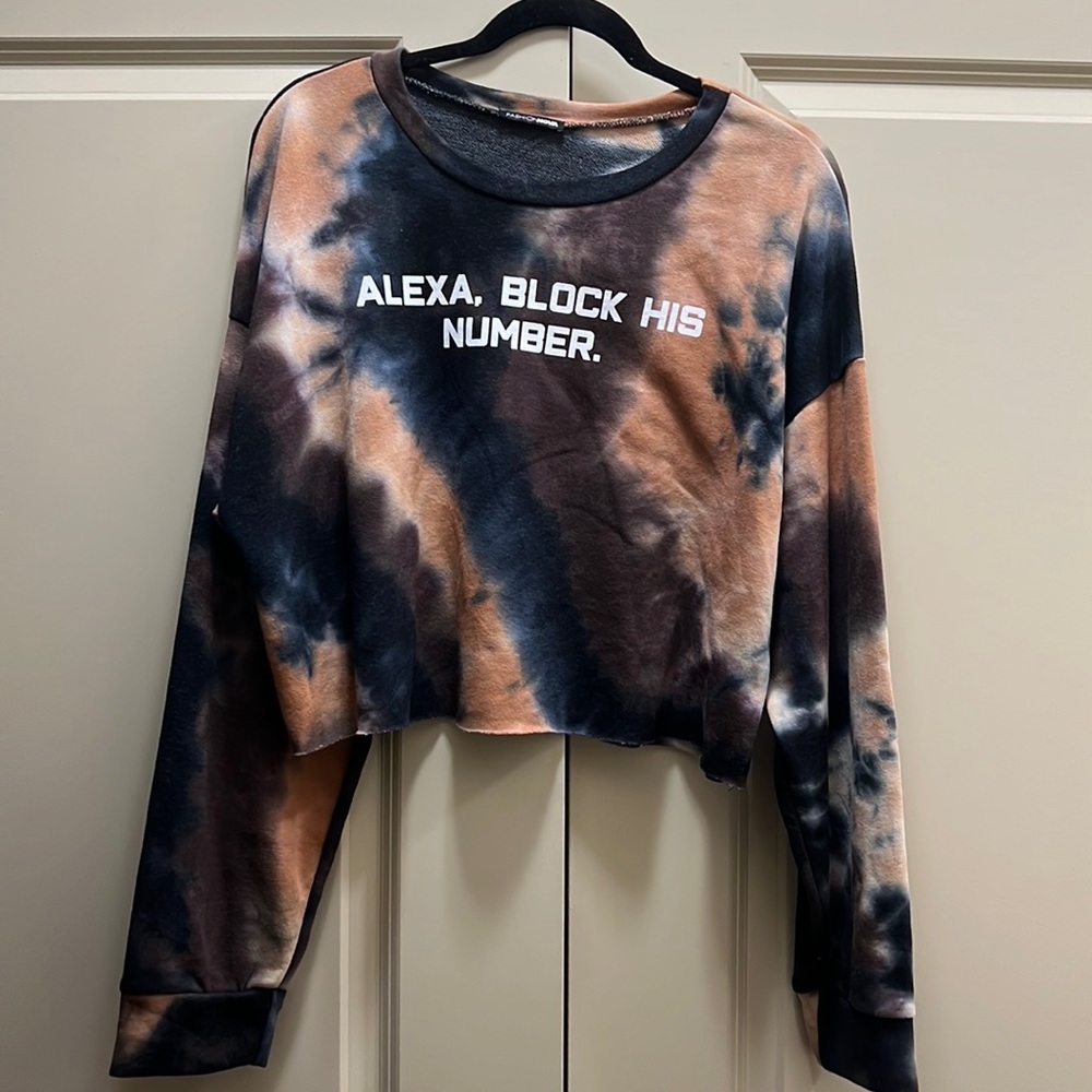 Unworn Cropped Tye Dye Shirt Size XL